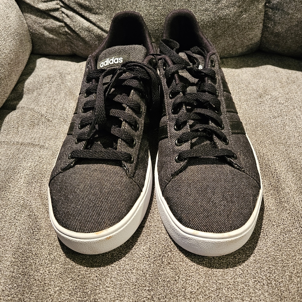 Adidas daily 2.0 shoes